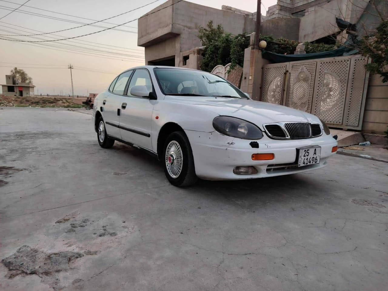 السلام وعليكم دايو لكنزا 2001السياره جاهزه من كلشي من الضربه السياره اصوليه بيهة وكا عامه وتحويل رقم كركوك العنوان صلاح الدين بلد الاستفسار ***********
