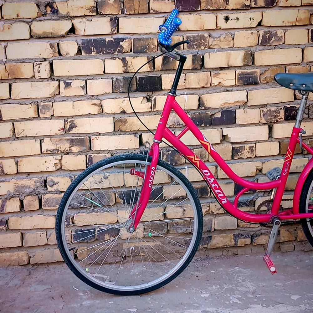 سلام عليكم 👋.                       بسكل البيع 🚴‍♀️
كلشي معايز.                             الون 🩷
النضافه 100/80🫴🏻
السعر 45وبي مجال الطيبين 💞
العنوان  النجف منطقة العباسيه ❗
