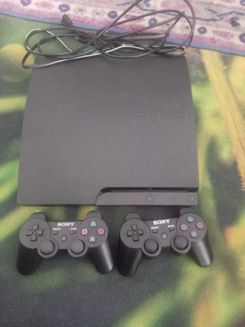 بلي ستيشن 3 مهكر وبيه مكاتب 20لعبه تقريباً وبيه حسابات واخر اصدار 4.92 وسعر مناسب مع المكاتب 150الف بدون المكاتب 130


**إذا كنت صاحب هذا الإعلان وتريد حذفه لأي سبب، رجاءا أرسل رسالة إلى الدعم الفني**