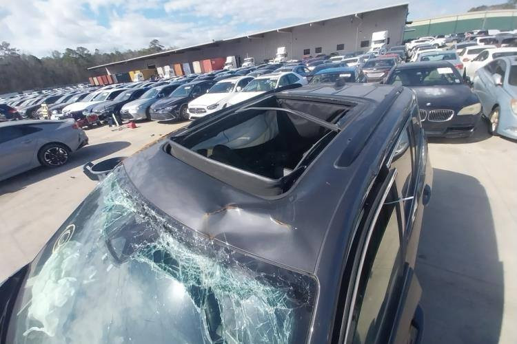 السلام عليكم 
جيب هايبرد موديل 2024 لمتد 5 راكب السيارة حاليا بغداد باسمي ابيع على وضعها دخول جديد الحادث كما موضح بالصور السعر 155 وبيها مجال بسيط للشراي السيارة حاليا بغداد السيارة كملت حدادية قبل كم يوم غراض امريكي تفصيخ درجة اولى للاستفسار الاتصال على الرقم التالي 
***********
