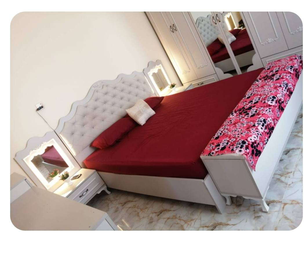 السلام عليكم ورحمة الله وبركاتة
غرفة نوم تركي تسع قطع للبيع
900وبيها مجال للطيبين مستعمل قليل بعده نضيف لوك


**إذا كنت صاحب هذا الإعلان وتريد حذفه لأي سبب، رجاءا أرسل رسالة إلى الدعم الفني**