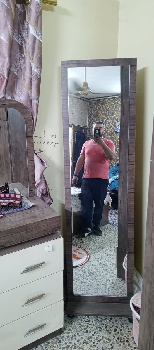 مكلفة بالنشر غرفة تركيا 9 قطع دوشك الجرباية وياها العنوان بغداد التواصل خاص

