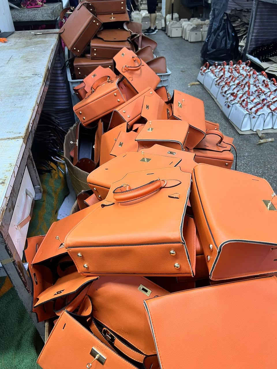 جاهز من المصنع مباشره 
باقي الاشكال والاسعار في القناة التلجرام اشترك 
https://t.me/+npcNk8YC2Us4YWFk
https://t.me/+npcNk8YC2Us4YWFk


**إذا كنت صاحب هذا الإعلان وتريد حذفه لأي سبب، رجاءا أرسل رسالة إلى الدعم الفني**