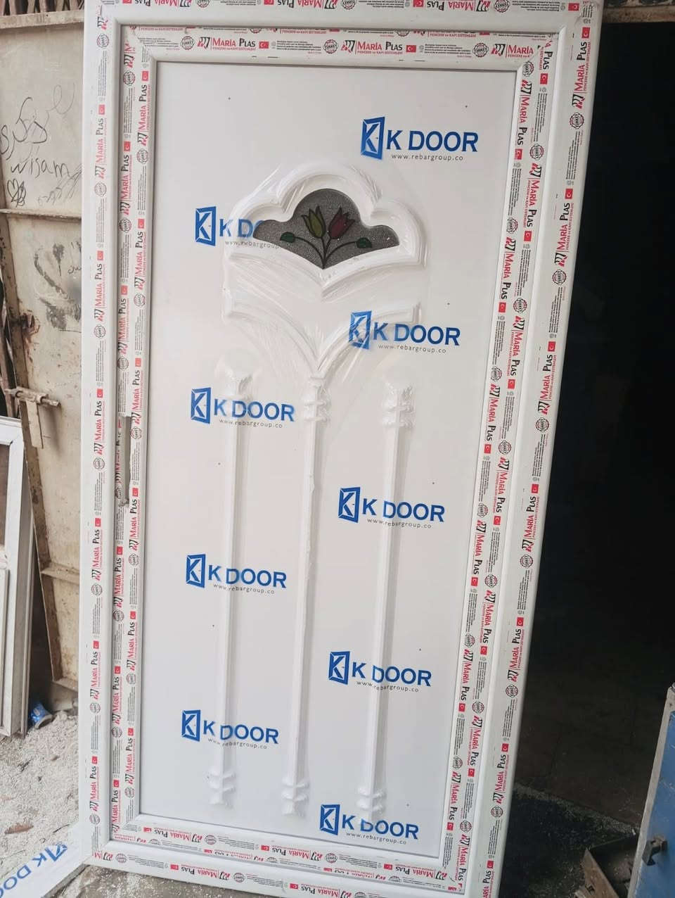 السلام عليكم احبائي معمل التركي في  بي سي والمنيوم اسعار تنافسية للابواب والشبابيك والقواطع تركي درجة اولى نصنع جميع القياسات  للاستفسار والطلب اتصل على***********
