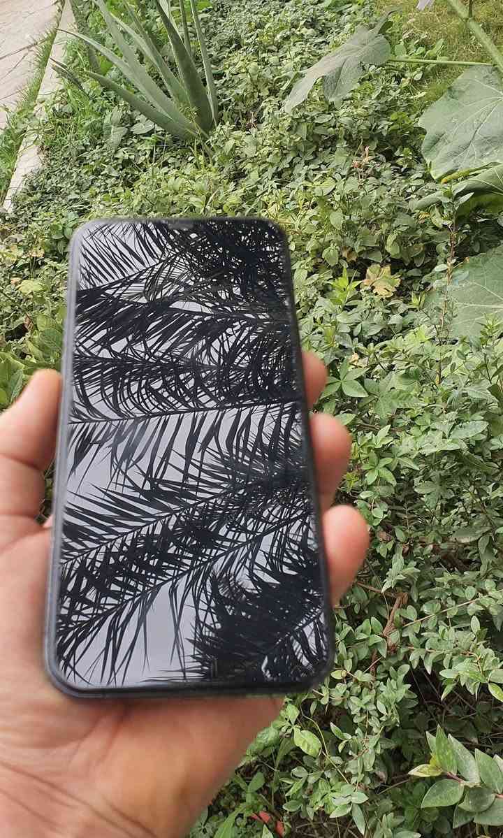 12برو ماكس دبل خط
مبدل شاشه وبطاريه وكاله  فقط نفس ماوضح بل صوره والفيديو. سعر ٣٠٠وبي مجال قليل  مكان الحله الحمزه الغربي ***********
