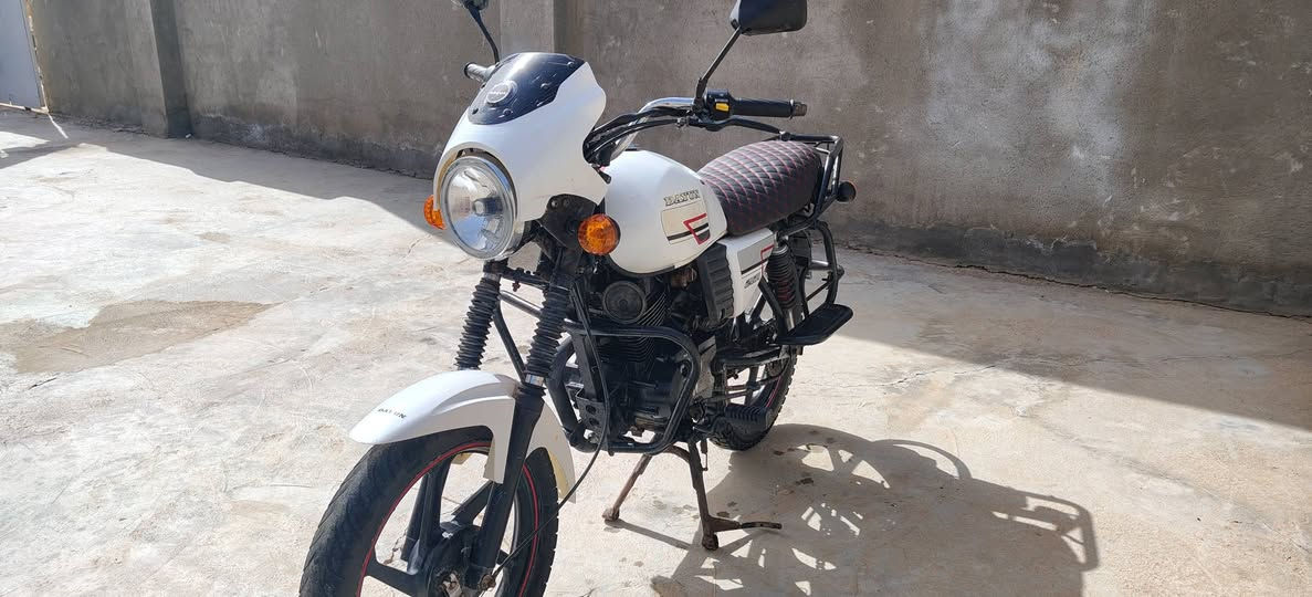 دراجه دايوان نفخ موديل 21 اوراق اصولي مكينه مامفتوحه كهربائيات كله شغاله مليون 375 وبيها مجال واسط حي الحكيم ***********
