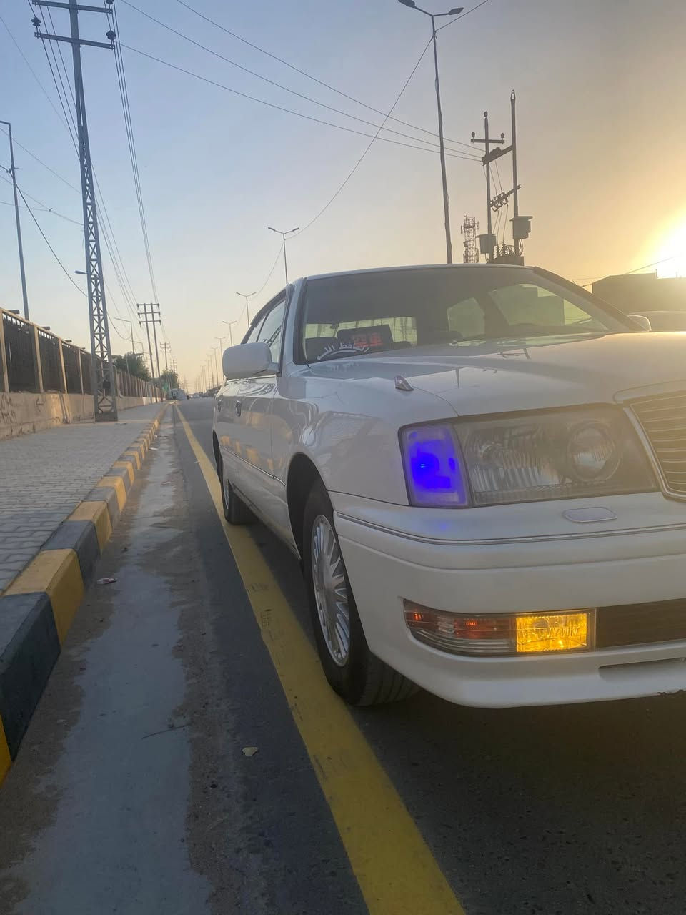 السلام عليكم راس ثور مكفوله من الصوليات كله السياره بسمي تبريد ثلج لايت زنون حداديه زينه كشره نضيف نصبته حلوه مامتعوبه كيره مكينته نضيفات ومكفولات مسوي ادامه للكير وللمكينه  سياره ماعايزه الف ذب عليه شغل وطلع ترايك وين متريد المكان نجف  السعر  110 
***********
