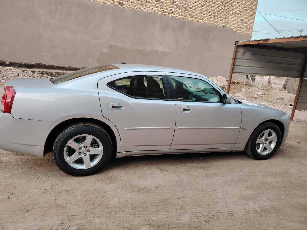 جارجر (2010) كلين كلين مكفوله تاخذ سونار وتقتنع 
لون رصاصي كشر نضافه 99% 
مكينة (2700)مكفوله لاتنقيص ولاتبخير 
كير مكفول كفاله عامة 
ماشية (150) ميل  حدادية جديدة داخله ادامة قبل يومين 
مواصفات/ تبريد قطعتين  تدفئة تبريد 
بصمة ابواب كشن كهرباء غرفته نضيفه كلش 
مثبت سرعة مثبت مسار كلهن شغالات 
رقم شمالي (21) بأسمي تحويل مباشر او وكالة 
سعر (136) وبيه مجال بسيط للشراي 
مكان السيارة ديوانية /‏‪0783 252 9485‬‏ اتصال او واتساب 
ترهم مراوس بأحدث حسب القناعة
