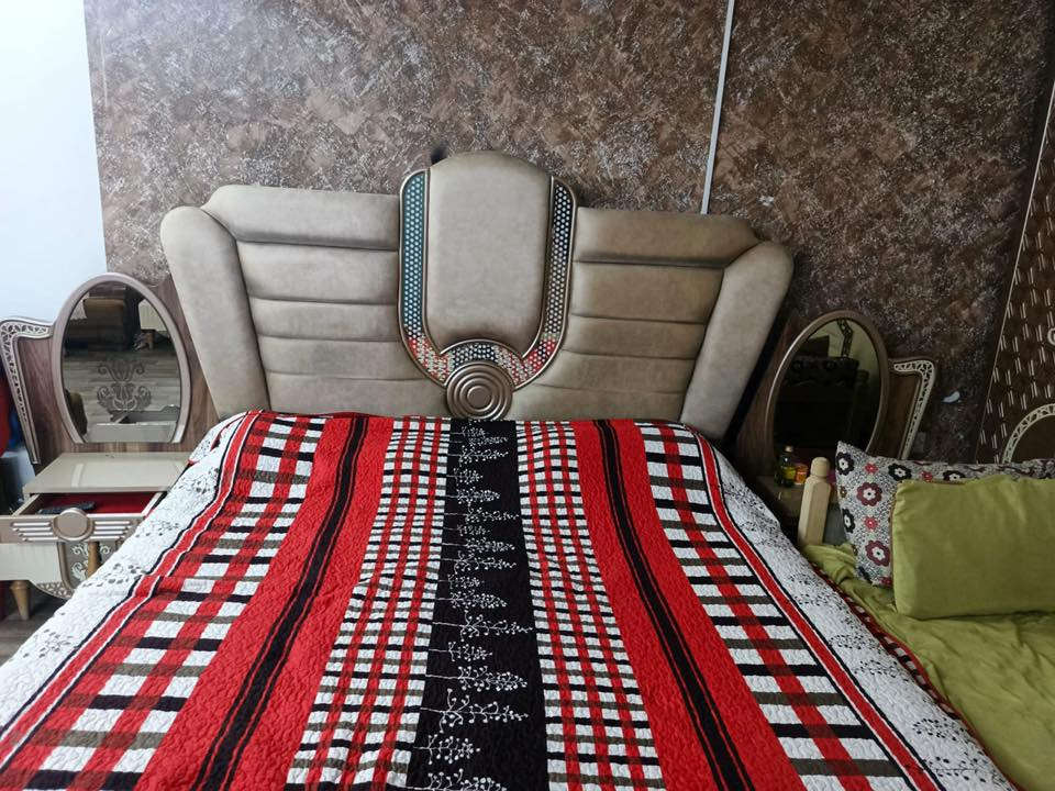 غرفه نوم للبيع نضيفه كلش استخدام قليل مكاني بغداد جديده للاستفسار الاتصال ‭٠٧٧١ ٠٨٨ ٨٠٦١‬
