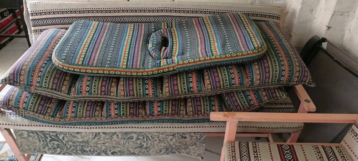 كراسي عدد 3
جوده وراحه بالجلوس
يصفطون وبعده حركات للراحه
للحدائق للبر 
خاص


**إذا كنت صاحب هذا الإعلان وتريد حذفه لأي سبب، رجاءا أرسل رسالة إلى الدعم الفني**