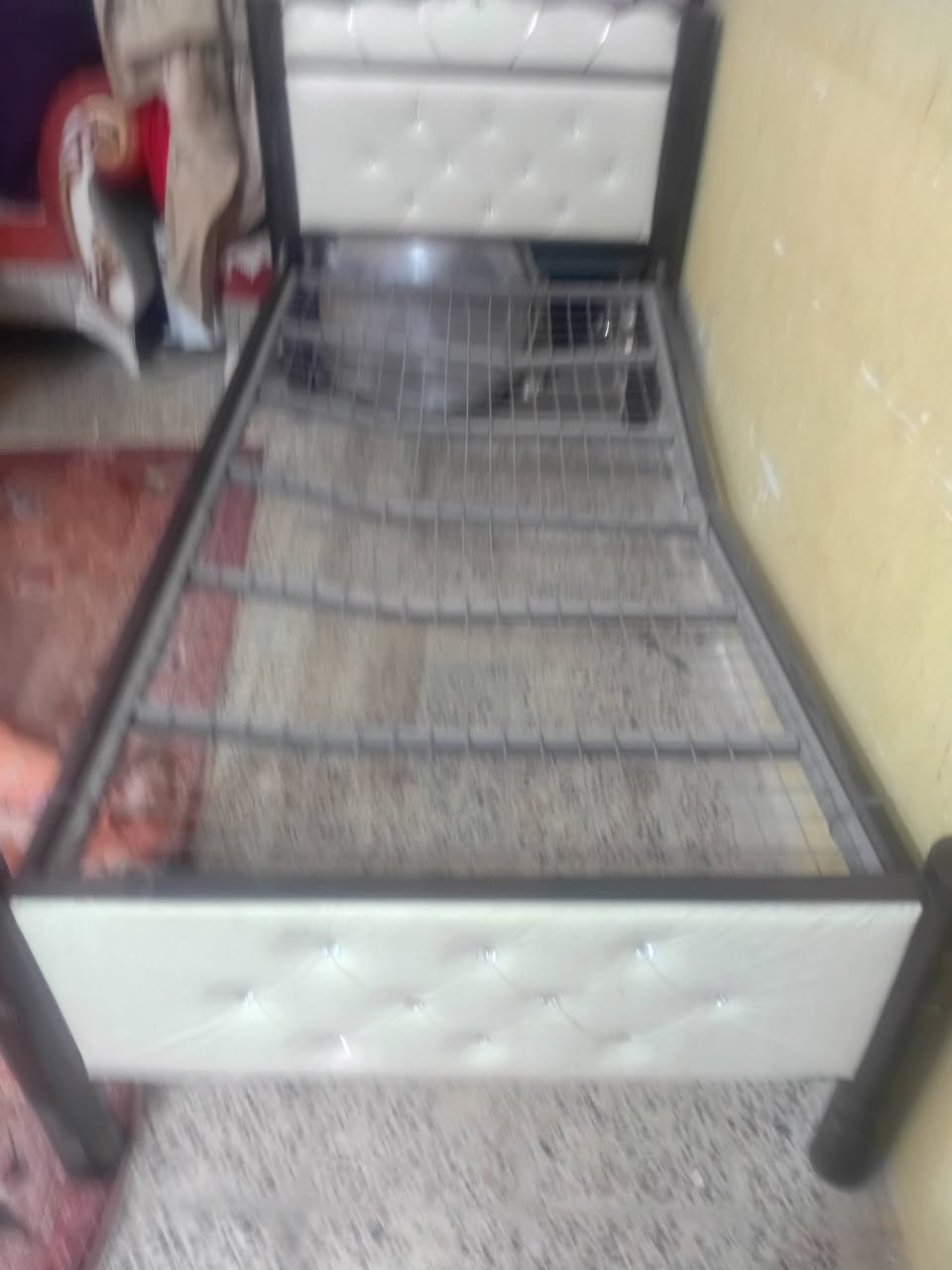 سنك ب٥ الاف مابي اي ضرر بس غسل عدنا عمال وكله تراب ..جربابة خشب نجارة تكمه وقوية كلش سعر ١٥ الف ..جرباية حديد بيه شويه طاك الحديد يراد لحم موضح بصورة سعره ١٥  ألف مستعجلين على بيعتهم


**إذا كنت صاحب هذا الإعلان وتريد حذفه لأي سبب، رجاءا أرسل رسالة إلى الدعم الفني**