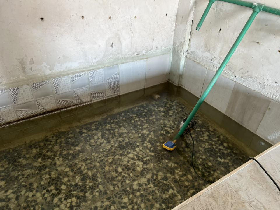 سلام عليكم 
موقع سمك 
ومجزره دجاج 
موقع جاهز بكل معداته
مقابيل مطعم علي دبل
سبب تعزيل وقعه صحيه 
***********
