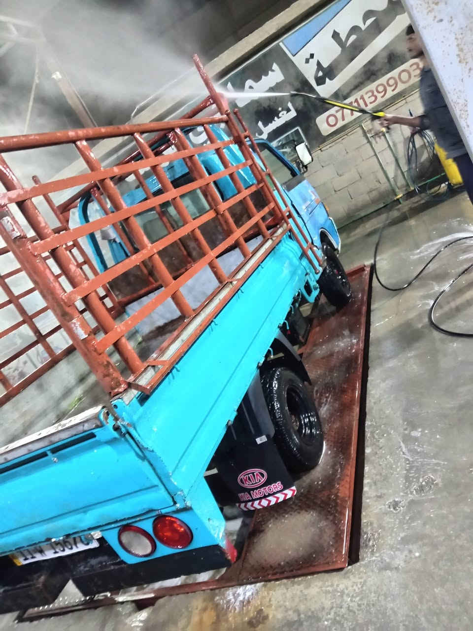 بيع أو مراوس بسياره صغيره السلام عليكم بنكو 1992 سته جنكال غماره وربع رقم بغداد انكليزي محرك كير اكسل تخم تاير باتري خير من الله كهربائياته كولهه شغاله الداخل مالهه جديد يحتاج صبغ للقماره لأن جارده السعر 48 وبيهه مجال واتساب ***********
