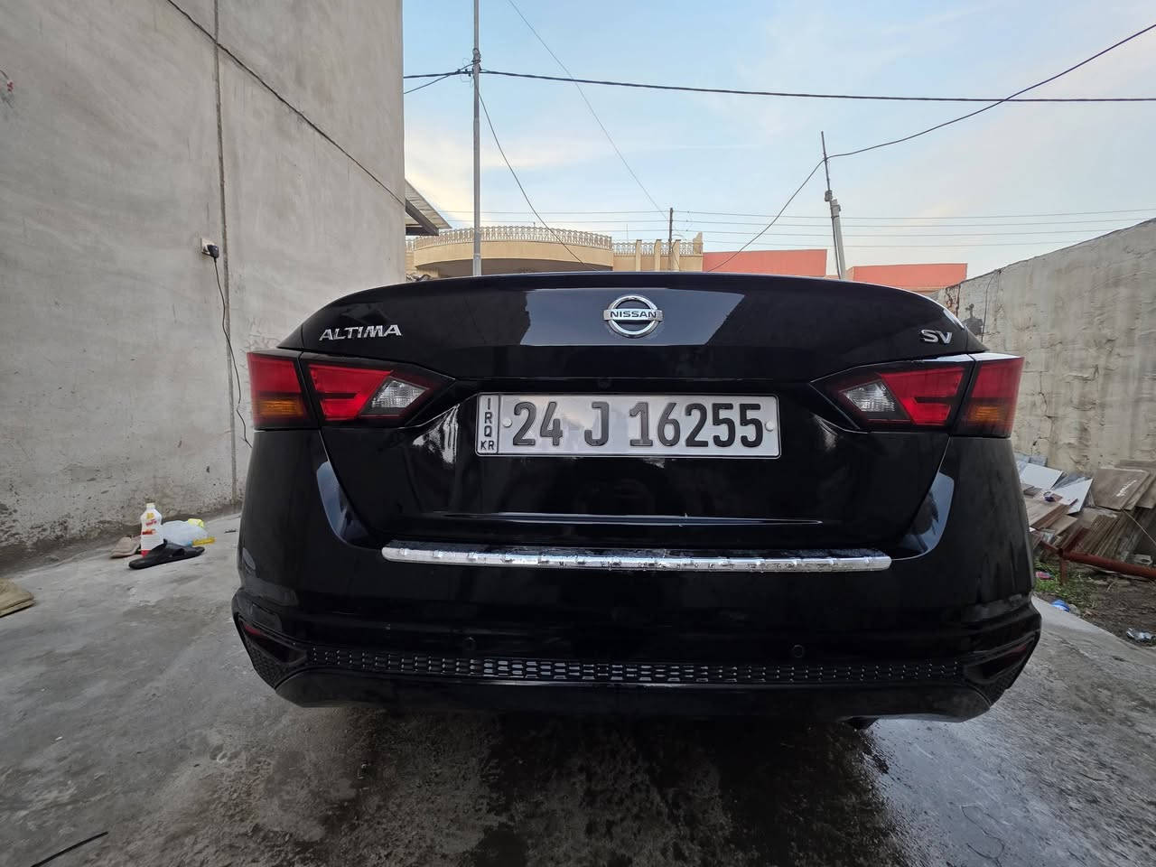 التما ٢٠٢٢ sv  فول بدون بنوراما
تشغيل عن بعد 
بصمات ابواب وصندوك
رادار امامي خلفي 
رادار جانبي نقطة عمياء 
لايتات ابيض 
حادثها حيل خفيف موجود رقم الشاصي بالصور 
ماشية ١٠٥ الف كيلو قابل للزيادة 
مكانها اربيل وموصل 
السعر ١٤٠ ورقة وبيها مجاال 
الاتصال للتفاصيل 
***********
