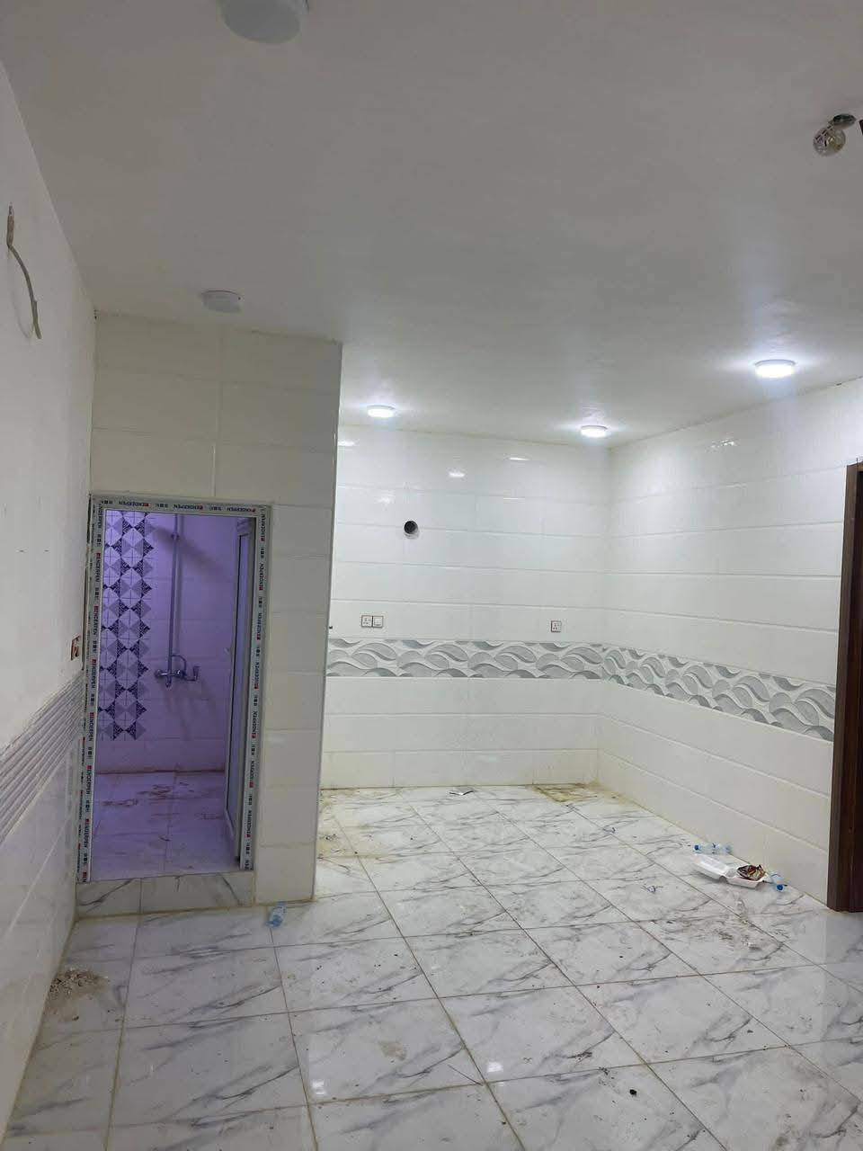 🏠 شقة للايجار  ... سكنية ...
📍 الموقع: شارع المطبات قرب شارع 60 
✨ المواصفات:
▫️ غرفتين نوم 
▫️مطبخ 
▫️هول 
▫️صحيات 
......................
📞 للاستفسار والمعاينة: 
الاتصال على الارقام :
***********☎️ واتساب
او مراجعة المكتب 
الحلة _ شارع المقام _ مجاور مول الحسن 
✅ نستقبل جميع عروضكم السكنية 🏠 والتجارية 🏡 بكافة مناطق الحلة 
…………………………

