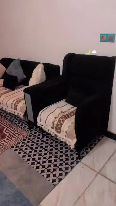 السلام عليكم
تخم تسكام خشب بلوك اسفنج اكسترا طبي قماش خاولي 8 مقاعد صار 20 يوم من فصلته تفصال المفرش والكوشات هديه وياه 450 مع التوصيل


**إذا كنت صاحب هذا الإعلان وتريد حذفه لأي سبب، رجاءا أرسل رسالة إلى الدعم الفني**