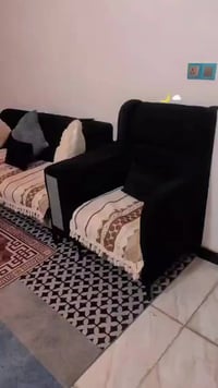 ٨ مقاعد • اسفنج طبي • خشب بلوك