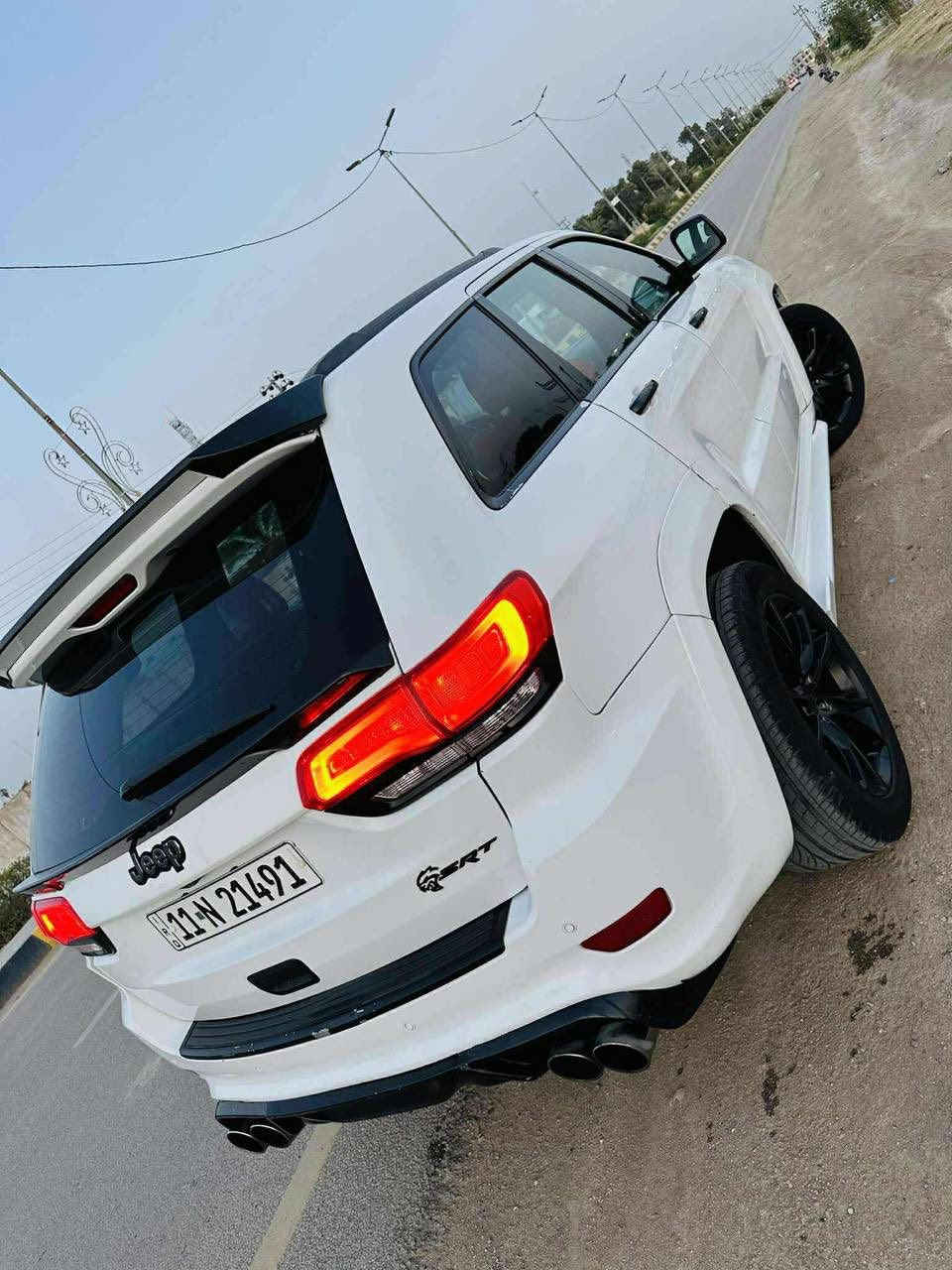 السلام عليكم.. ***********
جيب اوفرلاند 2014 وراد امريكي
فول للاخير اعلى مواصفات بالجيب تجي 
محدثه كت كامل SRT تحديث اصلي مو تجاري دركه ار بي ام وياله دعاميات  وبنيد  لحايه شاشات خلفيه بالتجوات 
مكينه 3600 V6✈️
مري قلاب ويه البك 
كشنات كهرباء
تدفئه وتبريد بالكشنات
جنطه كهرباء 
مودات قياده
بنوراما 
دخول ذكي بصمه
تشغيل عن بعد 
شفتات ستيرن
كزوز صوته كلش حلو وهادء مرتب
لد حاجب متغير ع تلفون الوان
عدسات زرع زنون عالي ناصي اصلي
وبعد هواي مواصفات اعلى فئه بالجيب
ادامه كامله وحمام مسويلها 
كير ومكينه مكفولات تبريد وكلشي كامله تخم تاير ياباني اصلي جديد  بدون نقص رقم بغداد انكليزي باسمي 
السياره حادثها مال امريكا امامي اتصل وادزلك التفاصيل 
والسونار 
السياره نصبتها تخبل واحلى من صور وشلعه تشك الكاع 

السعر 190 وبيها مجال 
مكاني بغداد
 *********** متوفر واتساب
