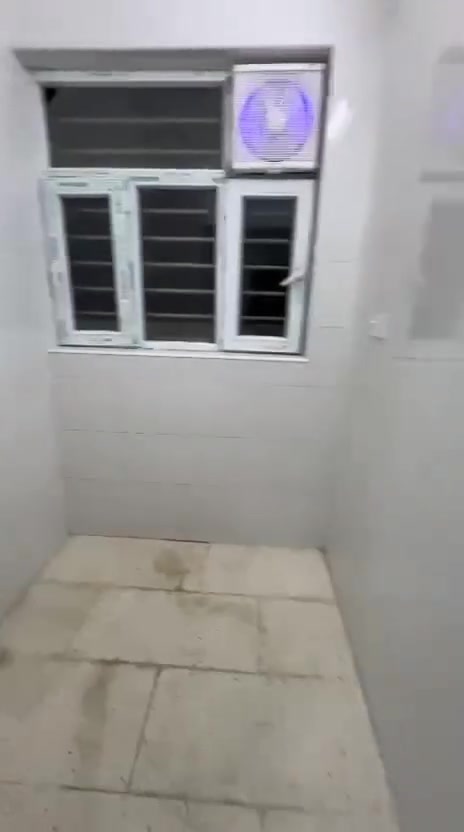 شقه للايجار غرفتين وصاله كرادة داخل قرب الاورزدي القديم
ارضيه 
***********
