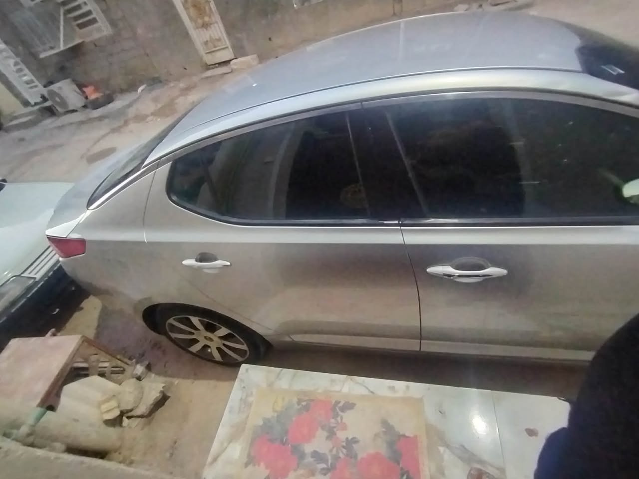 سلام عليكم سياره اوبتيما 2014 خليجي سياره نص فول بصمه محرك 2400 دوش تخم تاير جديد حداديه جديده رقم بغداد مشروع وطني حادثها بل كنر مال جاملغ امامي سياره نضيفه مكان كربلاء سعر التصال ع ***********
