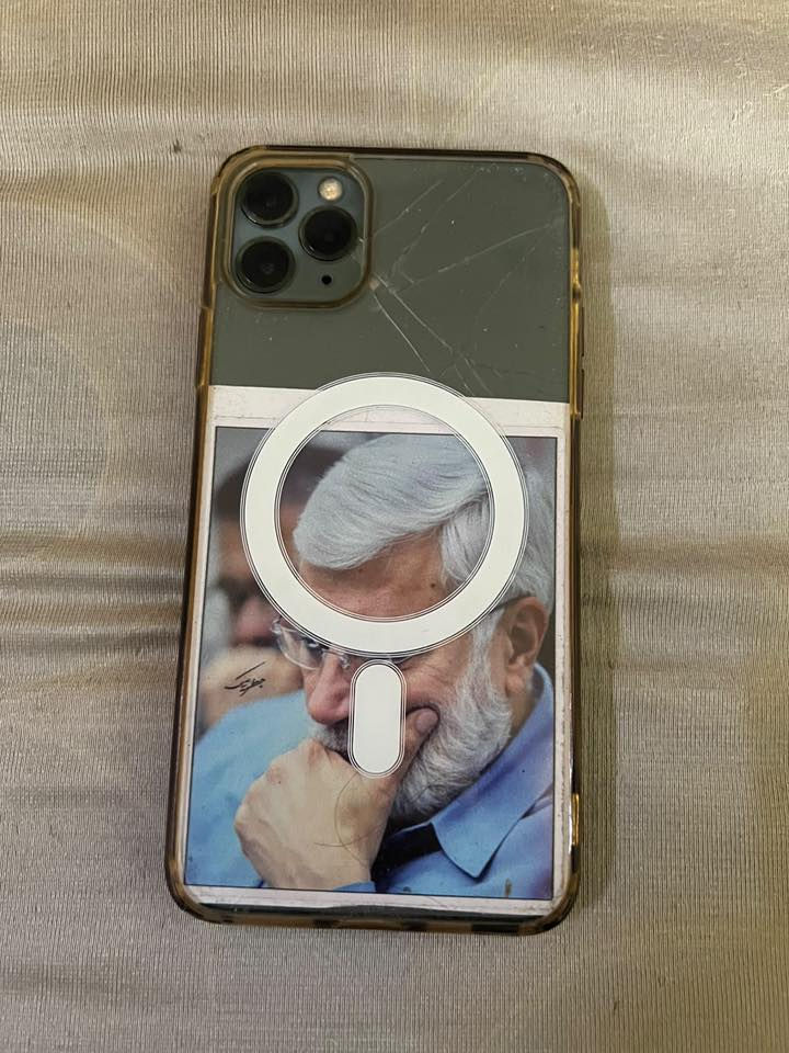 سلام عليكم حبايب جهاز ايفون ١١برو ماكس جهاز بي فطور بلضهر وكلشي مبدل بي واضح بصور اما البطاريه جديده تبدلت وزينه وستعمال قليل جهاز كلش زين من ناحيه ستعمال بس مرات عندي شاشه من جهه نص حافه يسره مدوس عندي ثواني ترجع طبيعي جهاز ستعمال شخصي وبسعر 150 متلكون هيج سعر شرط ويا شاحنته رقمي*********** عنواني بغداد بياع متواجد واتساب ❤️
