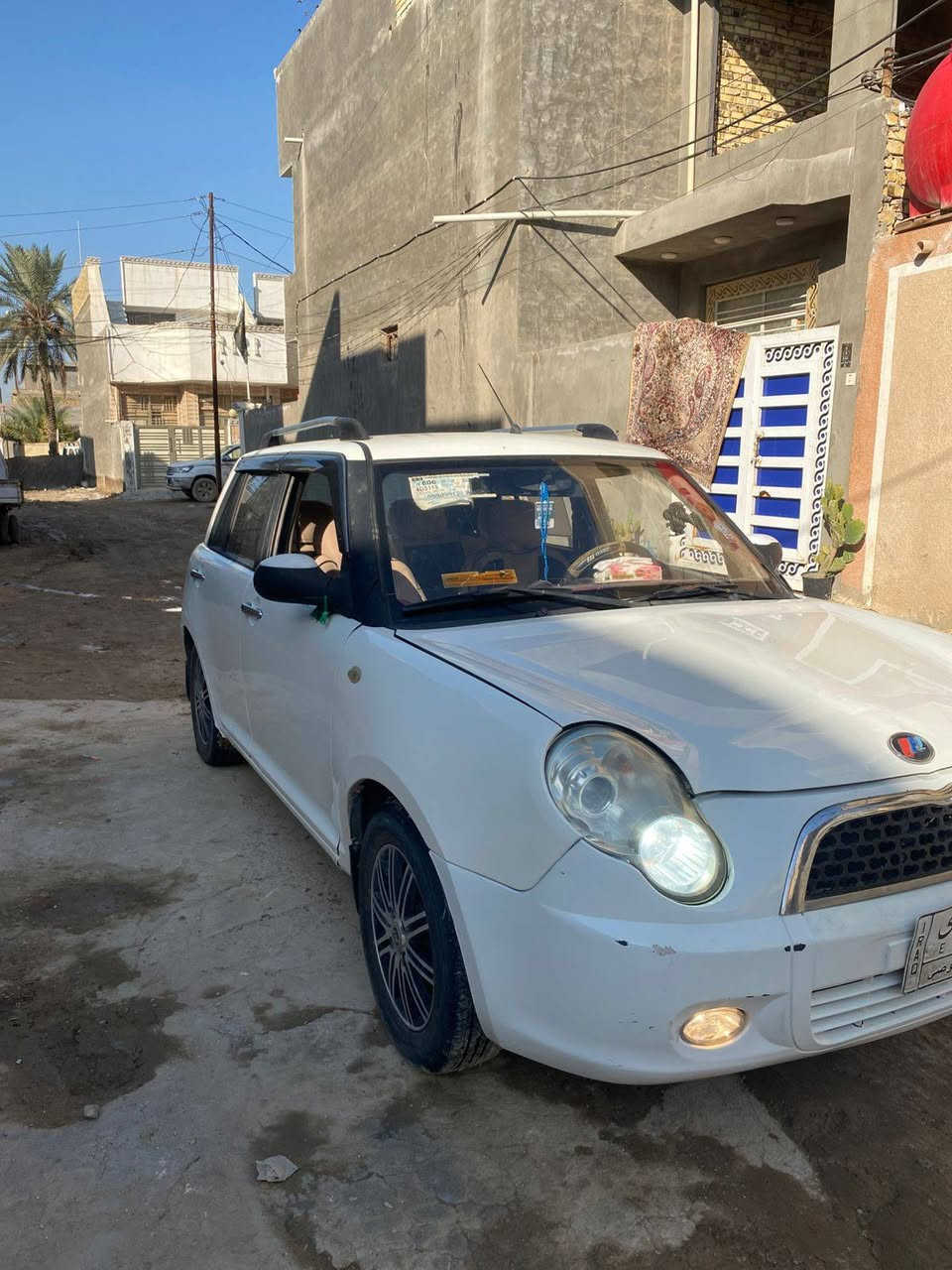 السلام عليكم
سياره ليفان 320

 السياره موديل 2012 ماشيه 103 الف تبريد ثلاجه شاشه لايت زنون سنويه 2027 سياره احله من الصور نضيف حيل جديدا  ما نقصه اي شي ضرته جملغ الصدر رقمه بغداد  

حله نادر 

***********

سعر   39 وبيه مجال
