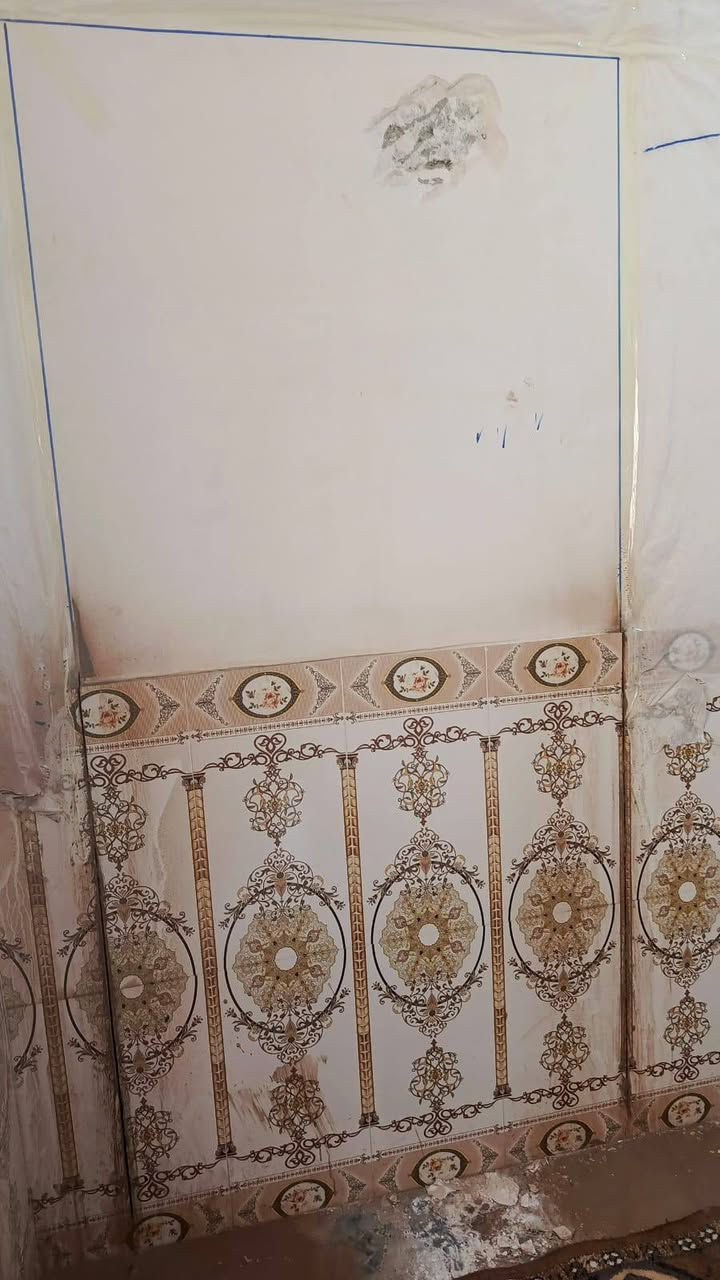 السلام عليكم يوجد لدينا جهاز قص حائط وبوب وشباك ورابط ودرج رقم الهاتف ***********
