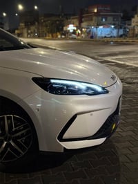سياره لبيع اخر مديل اي ضرر ما بيه ممشه 5الف كيلو تفاصيل باقيه على رقم ...