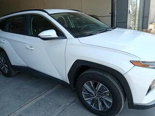 السلام عليكم
توسان 2023 هايبرد لون ابيض بدون تبديل بدون ايرباك مرقم بغداد ب اسمي تفاصيل داخل صور السعر 195
للاستفسار ***********
