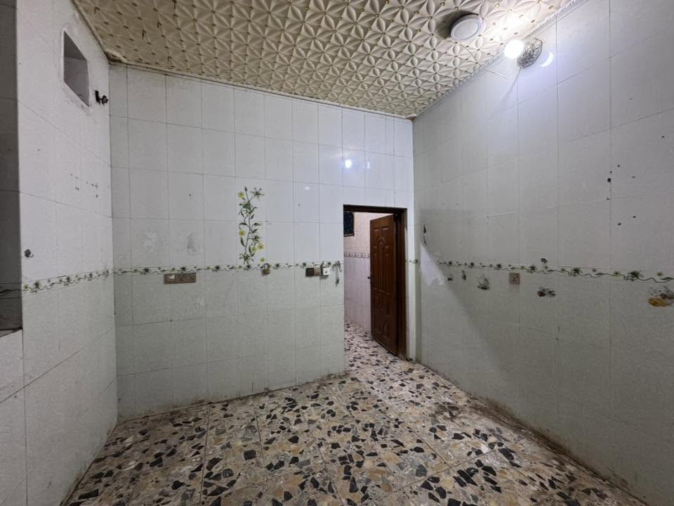 #دار_للإيجـــــــار 
في نــادر الاولى شارع الحسن مقابل مجمع المدارس

طابقين يحتوي على…
غرف نوم عدد 2
صاله وكليدور ىمطبخ ومجمع صحيات 

مبلغ الايجار / 425 الف قابل للتفاوض

________________________
للاستفسار على باقي  التفاصيل 
لطفاً الرجاء الاتصـــال او مرآسلتنا على الواتساب ⤵️
🔻🔻
سيد رائد    

📞0️⃣7️⃣8️⃣3️⃣1️⃣1️⃣6️⃣1️⃣6️⃣4️⃣1️⃣
سيد حسين
📞0️⃣7️⃣8️⃣7️⃣2️⃣5️⃣7️⃣4️⃣7️⃣3️⃣3️⃣

              او وآتســــــاب📲

المكـــــتب ☎️ 
***********
***********
‎‏‎     🧱#مكتب_عقارات_سيد_رائد🧱

               🏗️ #مــوقع_المكتب🏗️
📍{بابل/الحله شارع نادر الرئيسي مقابل  شارع الطب العدلي بالقرب من اسواق الجمل }

_______________________
#تنوية / لمن يرغب عرض عقاره فـــي صفحتنا يرجى الاتصال بنا 
_______________________
أنتبــه🔻🔻
‎🔳#الصفحه_الرسميه_للمكتب_فقط✅

#عقارات_الحله  
 #بيع_وشراء     
#عقارات #بغدادالعراق #الحله         #مشاهيرفيسبوك
 #مكتب_عقارات_سيد_رائد 
#الاول  #في_بابل
