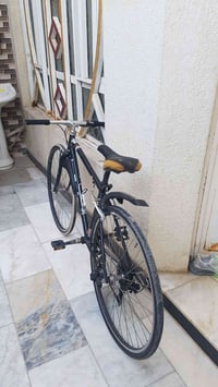 بيسكل C700 حجم 26 بريكات امامي خلفي شغال 6 سرعات رقم 07755515614 واتسا...