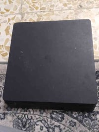 بلي فور سلم اول لاين نضيف ما مامفتوح عل فحص مع جوستك اصليه وقرص جيتي ا...