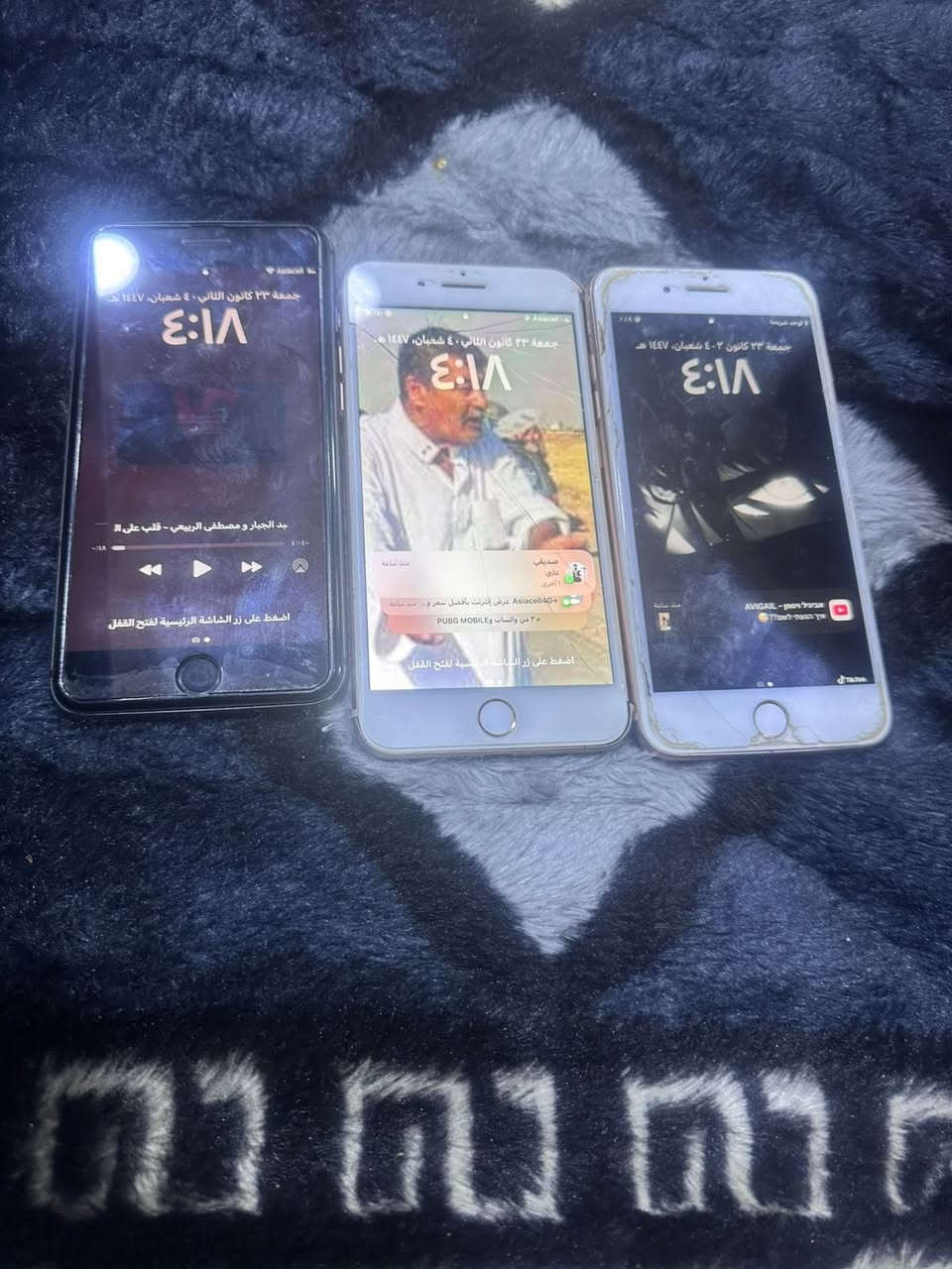 آيفون ٨ بلاس. تلاثتها نفس النوعية  سعر الكل ٢٠٠ واذا واحد يختلف السعر للاستفسار ***********
