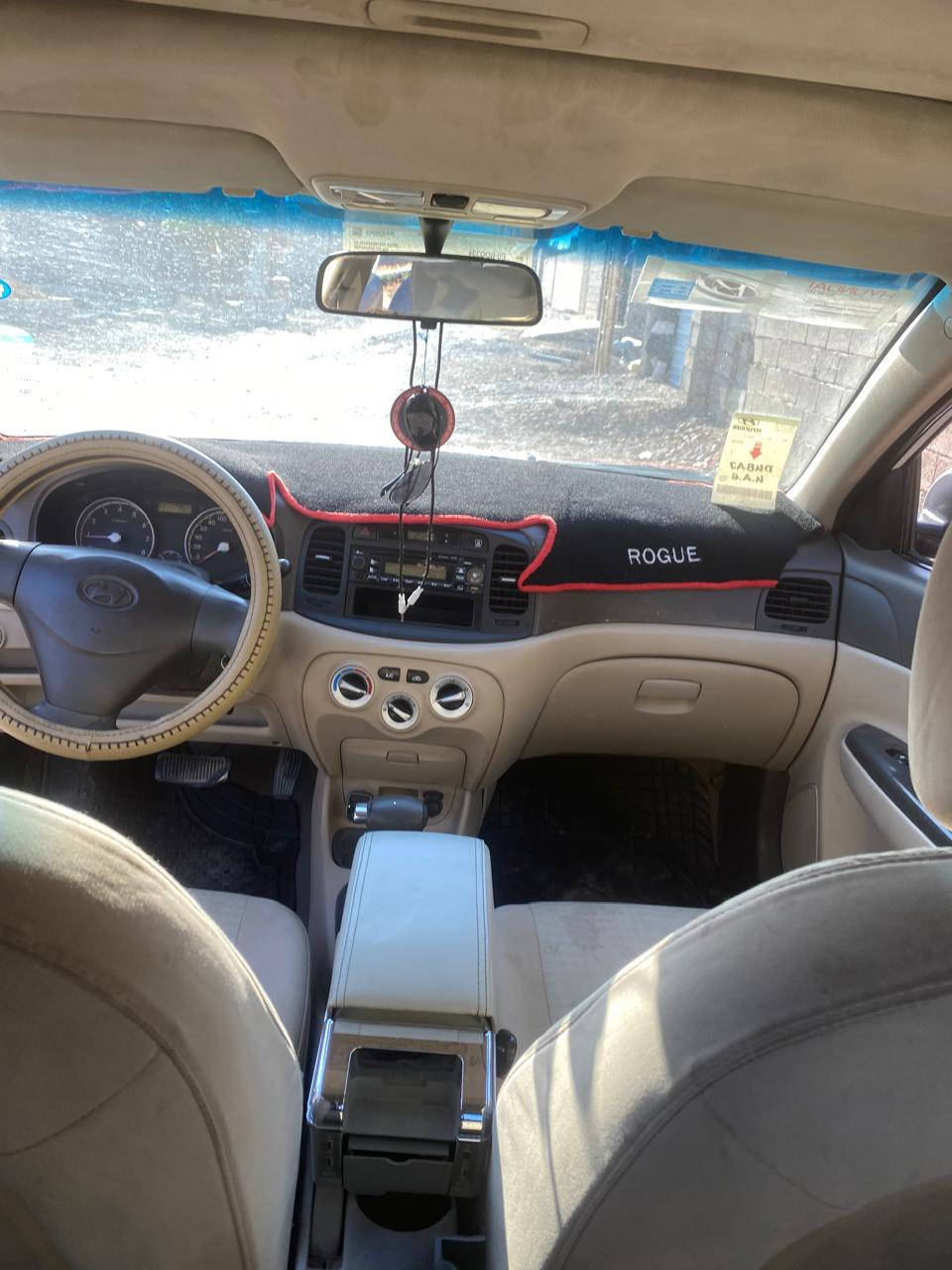 سلام عليكم اكسنت 2011خليجي فول
السياره احلى من الصور 

محرك 16 

السياره كلين ما عده شخط بصيط 

السياره جاهزه من كلشين 

رقم صلاح الدين نكليزي شرط التحويل 

مكان تكريت 

السعر 97مجال بصيط 

الهاتف ***********
