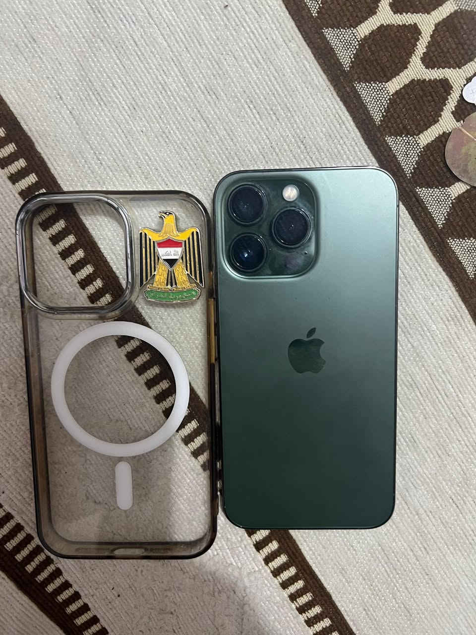 السلام عليكم
موبايل 13 برو  ذاكره ١٢٨ بطاريه ٨٠  وتر بروف الون زيتوني اجمل لون جهاز  نضيف كلش ما مفتوح ع وضع الشركه شخط مابيه  
سعره ٤٧٥ الف  الشراي يتصل *********** بي وتس
