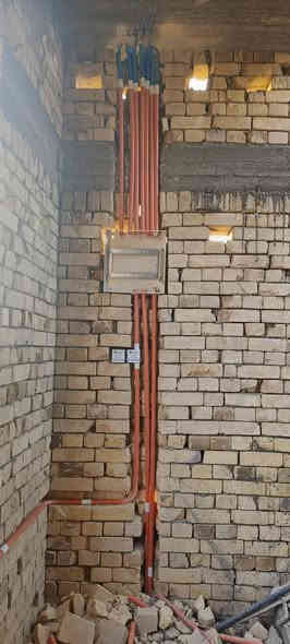 كادر كهرباء متفرق للعمل كص وحفر وتكعيد بوكسات كبان ليزر ***********
