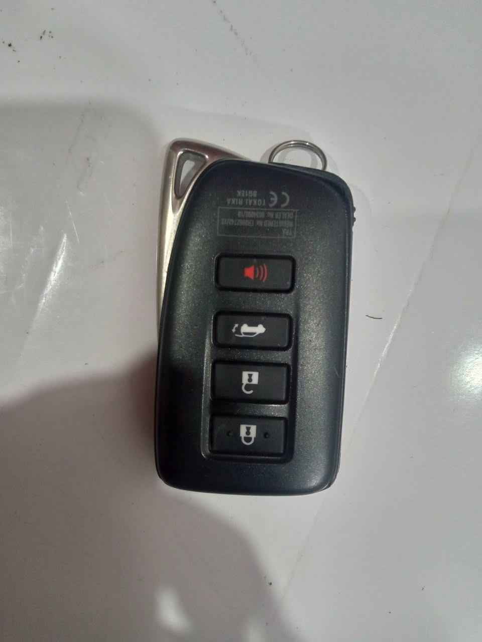 متاح
أصلي مستعمل سعرها 50 ألف


**إذا كنت صاحب هذا الإعلان وتريد حذفه لأي سبب، رجاءا أرسل رسالة إلى الدعم الفني**