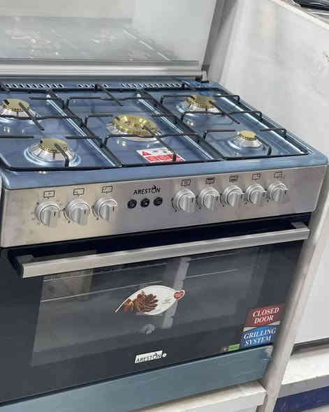 توفرت وجبه جديده من الطباخات المتميزه بجودة عالية وتصميم أنيق يناسب كل المطابخ الحديثة، ويجمع بين الأمان والقوة والأداء.

أهم المواصفات:
🔸 نظام أمان كامل (Full Safety)
– يمنع تسرب الغاز
– انطفاء تلقائي عند انطفاء اللهب
– أمان للأطفال

🔸 عيون إيطالية ساباف SABAF الأصلية
– توزيع حراري متساوي
– إشعال سريع
– عيون قوية وتوربو للطهي السريع

🔸 الفرن تيفال غير لاصق
– سهل التنظيف
– توزيع حراري ممتاز
– يدعم تشغيل شعلة علويه وسفليه
– شواية + ضوء داخل الفرن #العنوان_الناصريه_شارع_السريع_مجاور_محطه_وقود_التضحيه مجمع حيدر الكرواتي  📞 ***********
