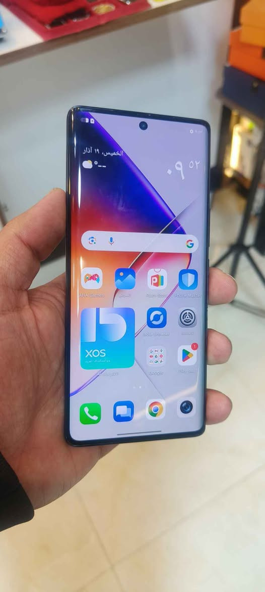 انفنكس not 40 pro plus 5g لون نيلي مميز انتبه البلس مو العادي.جهاز مكفول مواصفات تخبل ذاكرة256رام12+12 كامرا تخبل معالج قوي ديمنسيتي 7020 شحن100w وشحن لاسلكي سماعات jbl جهاز ونضيف بدون غراض مكفول كفالة عامة.سعرة260وبيه مجال قليل مكاني بغداد العامرية للاستفسار وتساب*********** بغداد, العراق
