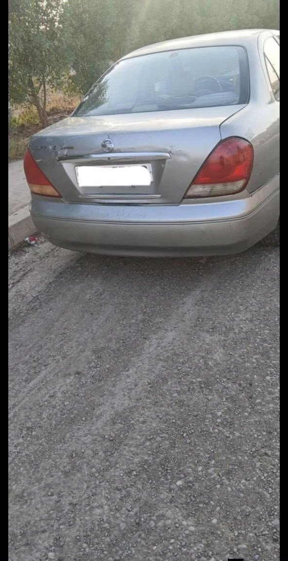 السلام عليكم
نيسان سني ياباني موديل 2005

رقم بغداد الدولي الجديد كير اوتماتيك 

السيارة مصبوغة حزام اثر جراد 

كير ومكينة وحدادية جيد جدا 

السعر 72 وبيها مجال 
المكان بغداد /الكرخ 

للاستفسار الاتصا ***********/***********
