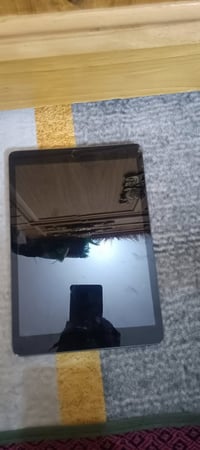 آيباد • عطل • بطارية