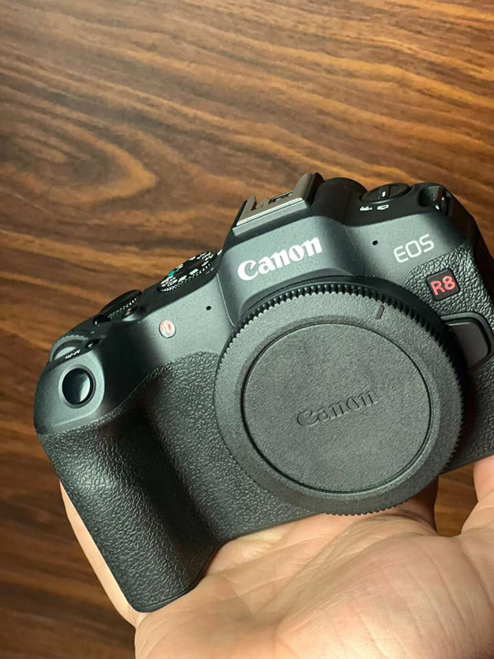 Canon R8 شاتر ١٨٠٠ صوره ضمان الوكيل سنه ونص بكل المشتملات الاصليه والبوكس


**إذا كنت صاحب هذا الإعلان وتريد حذفه لأي سبب، رجاءا أرسل رسالة إلى الدعم الفني**