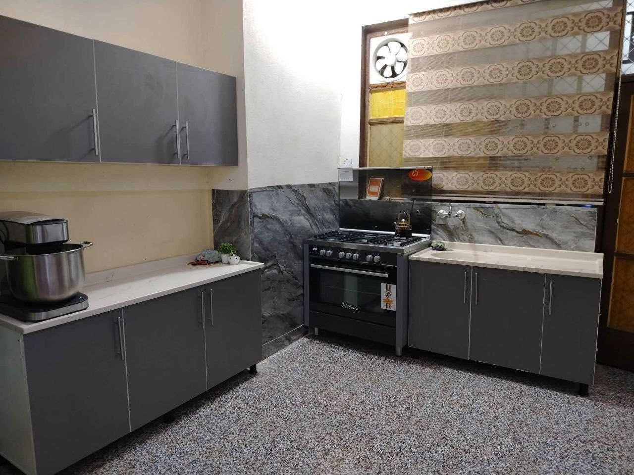 🔥 عرض حصري ولفترة محدودة!

كاونتر مطبخ خشب MDF فاخر
صنع يفرق — جودة تحكي عن نفسها ✨

📐 المواصفات:
✔️ كاونتر مترين + ملحق مترين
✔️ سنك مترو20 — سطح مرمر صناعي فاخر
✔️ تشطيب عالي الجودة ومقاوم للاستخدام اليومي

📏 موجود بجميع القياسات حسب الطلب:
◾ متر | متر ونص | مترين | مترين ونص | 3 أمتار وأكثر
🎨 ألوان متعددة تناسب كل ذوق

💰 السعر  275 ألف فقط!
🚚 توصيل مجاني داخل بغداد
🛠️ تركيب احترافي على أيدي متخصصين

⏳ الكميات محدودة — اضمن طلبك هسّه!

📩 للحجز والاستفسار: راسلنا على الخاص

.
.
.
.
.
#بغداد #كاونتر #مطابخ #مطبخ #ديكور


**إذا كنت صاحب هذا الإعلان وتريد حذفه لأي سبب، رجاءا أرسل رسالة إلى الدعم الفني**