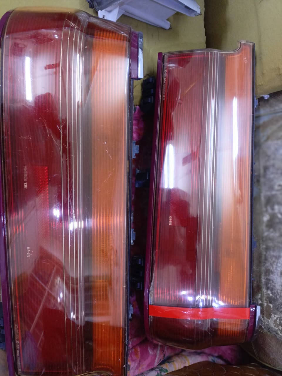 سلام عليكم
من رخصت الادمن
زوج بكلايت هارتوب 1991 طويل
نظافه 80%
ولايت ايمن 
نظافه80%
تواصل***********
غير متواجد في الفيس
عنوان بغداد
