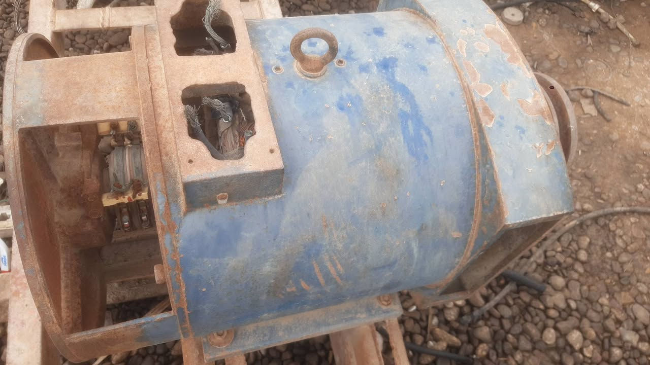 راس توليد 40 كيفي متروك للبيع 
***********
