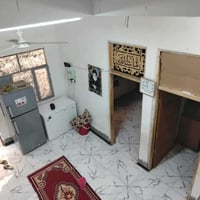 بيت خلفي في المهندسين مدخله ٤متر نظيف جدا مربع السعر ٨٠مليون مع المجال...