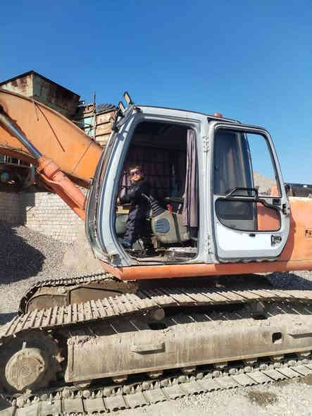 حفاره فيأت هيتاشي حجم ٢٥٥ 
جاهزه للعمل سنويه جديد المكان الشرقاط

سعر ٢٨٠

***********
