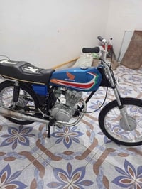 دراجه للبيع وراق سكنر  ستوها معمره ماصارلها أقل الشهر دراجه مكفوله من ...