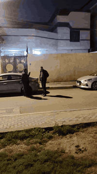 السلام عليكم دار للبيع في القبلة قرب البريد للتواصل عبر الوتساب ***********
