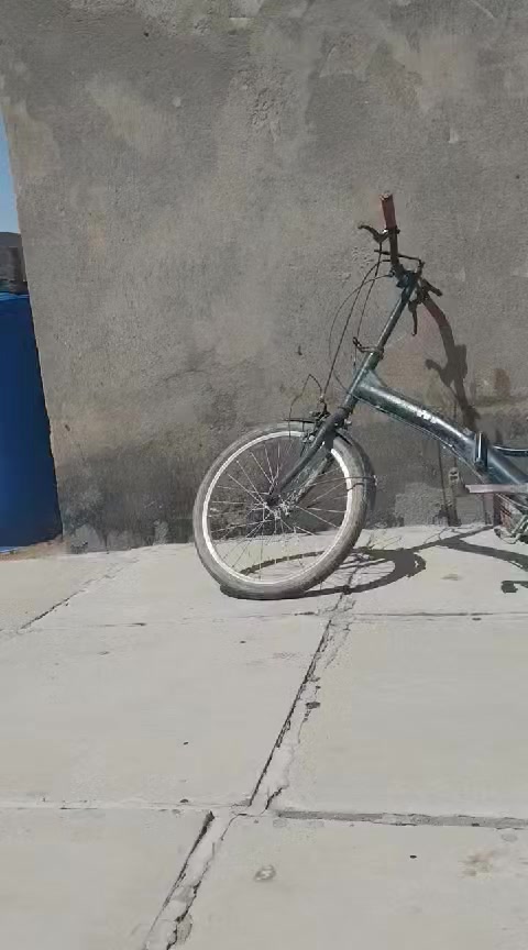 ناخذينه ب٨٠ يردونه ب٥٠ عمر ١٣  يشيل  الهوير الكبير ماناقصه شي


**إذا كنت صاحب هذا الإعلان وتريد حذفه لأي سبب، رجاءا أرسل رسالة إلى الدعم الفني**